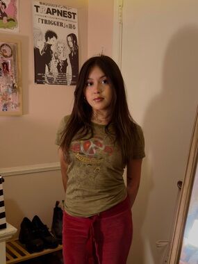 Vintage Olive Graphic Tee